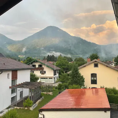 Kleines Nest Mit Bergblick Unterwoessen